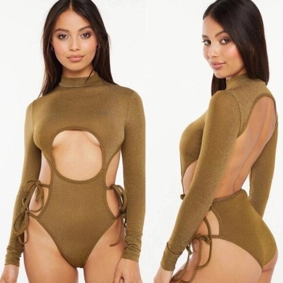 NEW Savage X Fenty burgundy sparkle cut out side tie long sleeve bodysuit 3X - Picture 2 of 10